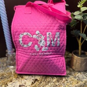 Disney RARE FIND official Cast Member insulated lunch bag